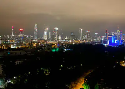 Skyline von Frankfurt am Main bei Nacht